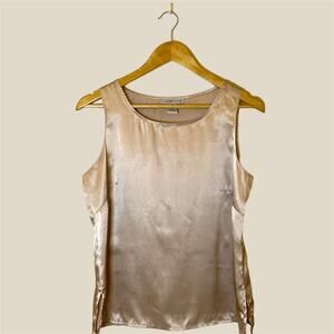 Notations satin top